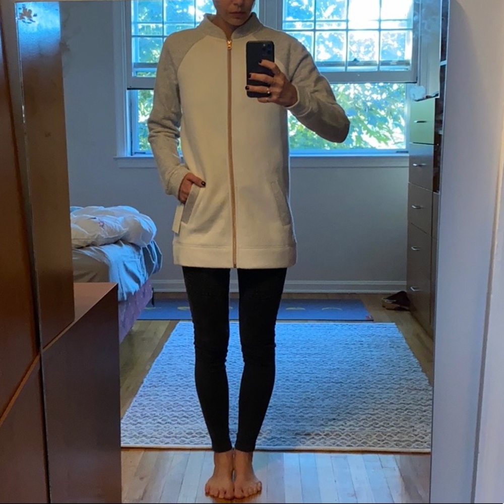 Jacket/Sweater - Picture 5 of 6
